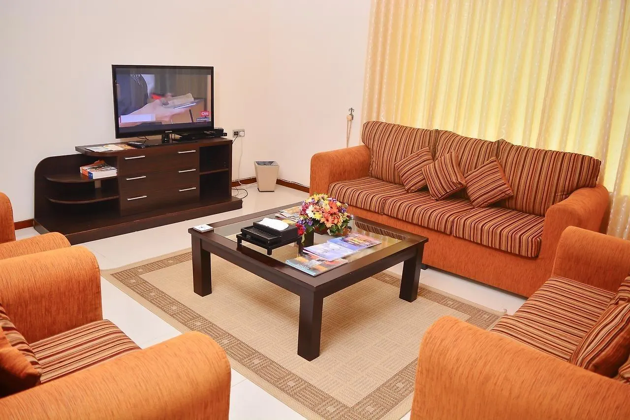 Unique Towers Luxury Boutique Suites Colombo Apartment