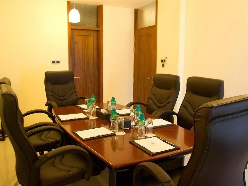 Unique Towers Luxury Boutique Suites Colombo